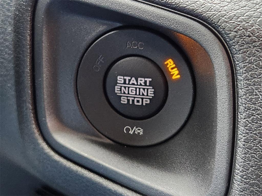 new 2026 Jeep Wrangler car, priced at $46,484