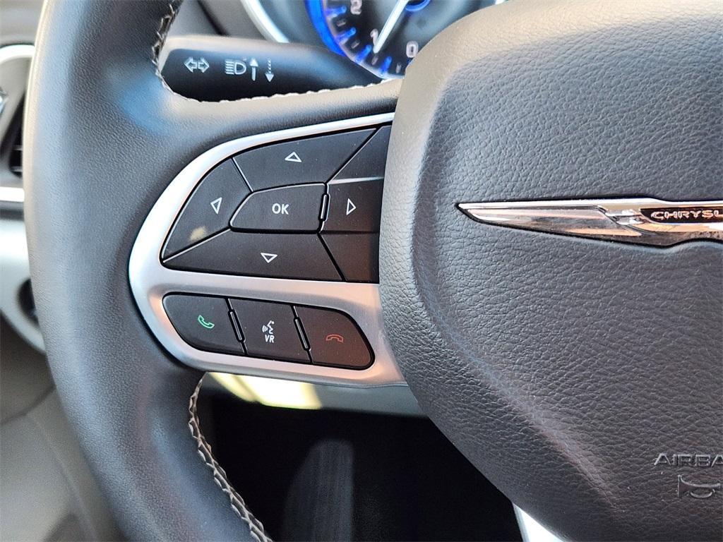 used 2024 Chrysler Pacifica car, priced at $29,878