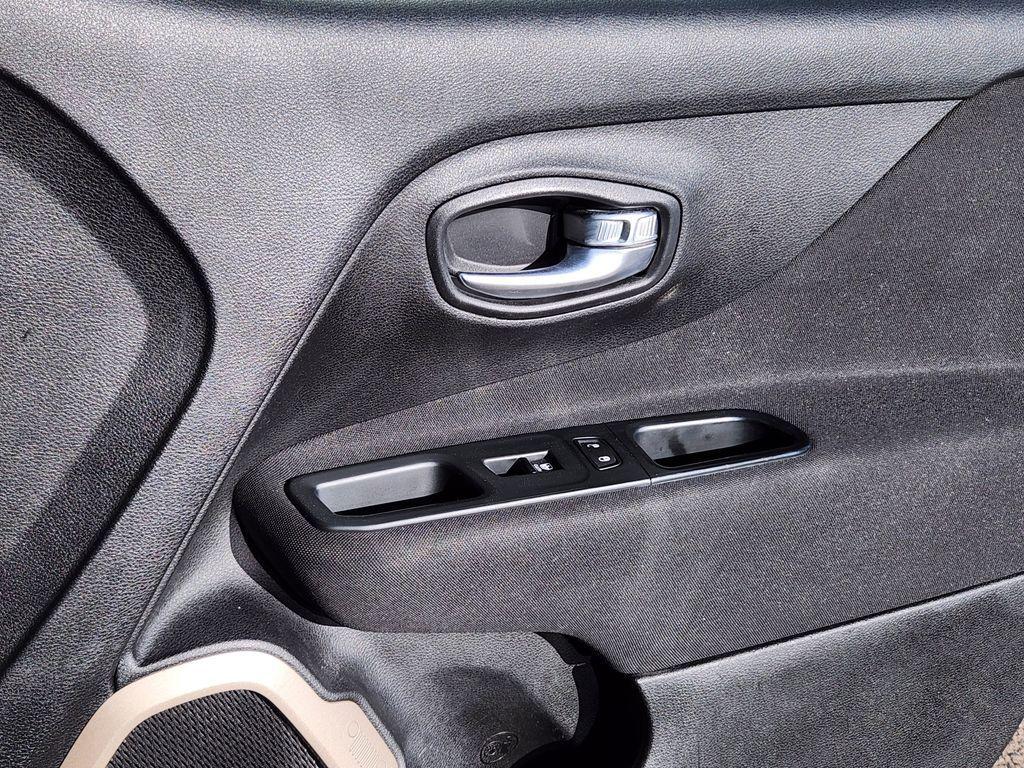 used 2015 Jeep Renegade car, priced at $9,106