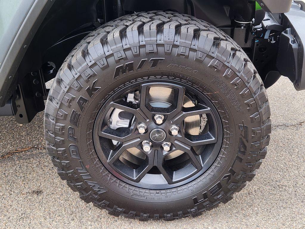 used 2025 Jeep Wrangler car, priced at $38,402