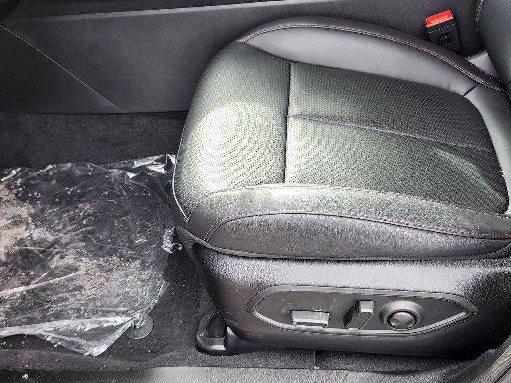 new 2026 Jeep Cherokee car, priced at $41,098