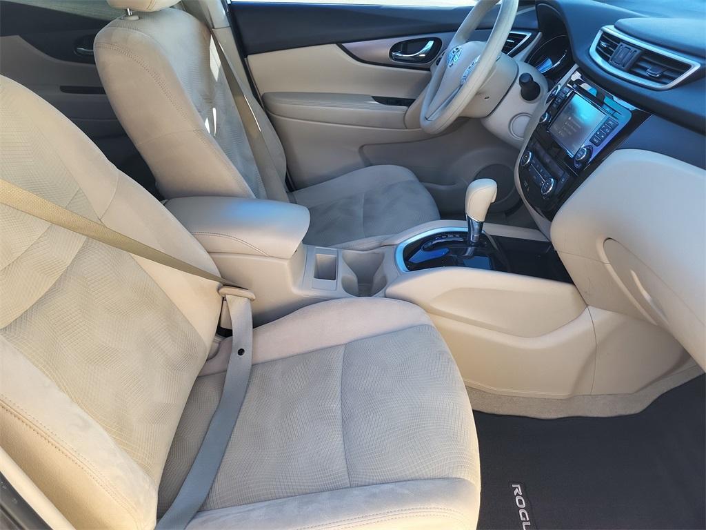 used 2014 Nissan Rogue car, priced at $10,143