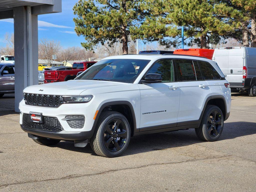 new 2025 Jeep Grand Cherokee car, priced at $38,515