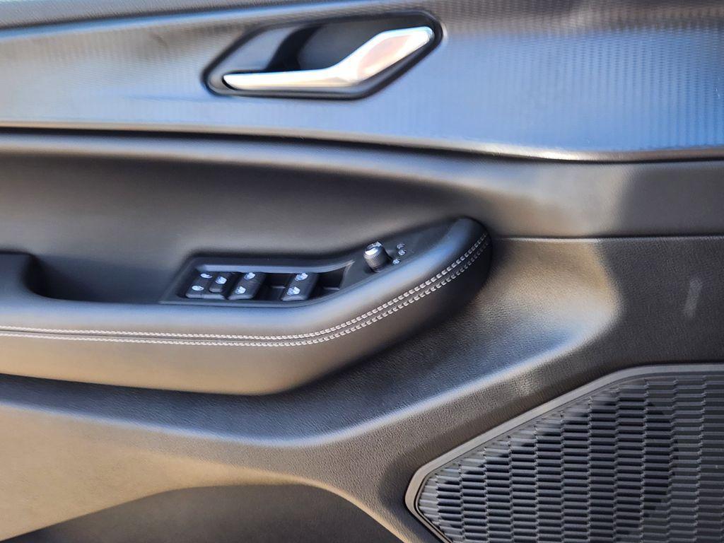 new 2025 Jeep Grand Cherokee car, priced at $38,515