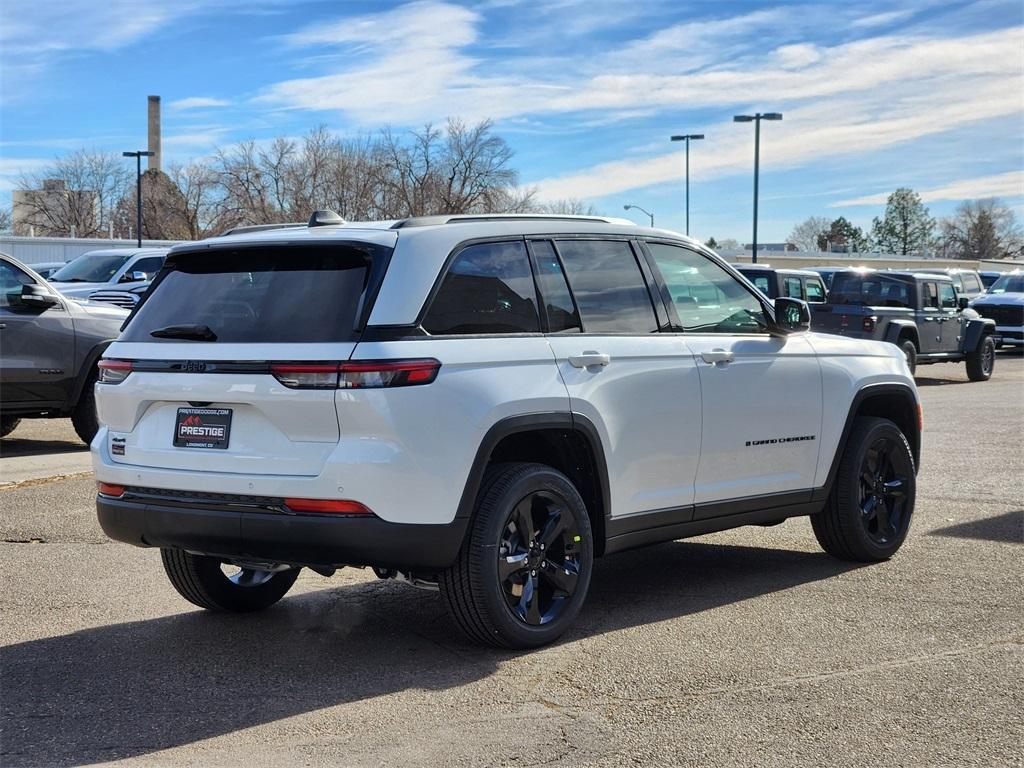 new 2025 Jeep Grand Cherokee car, priced at $40,515
