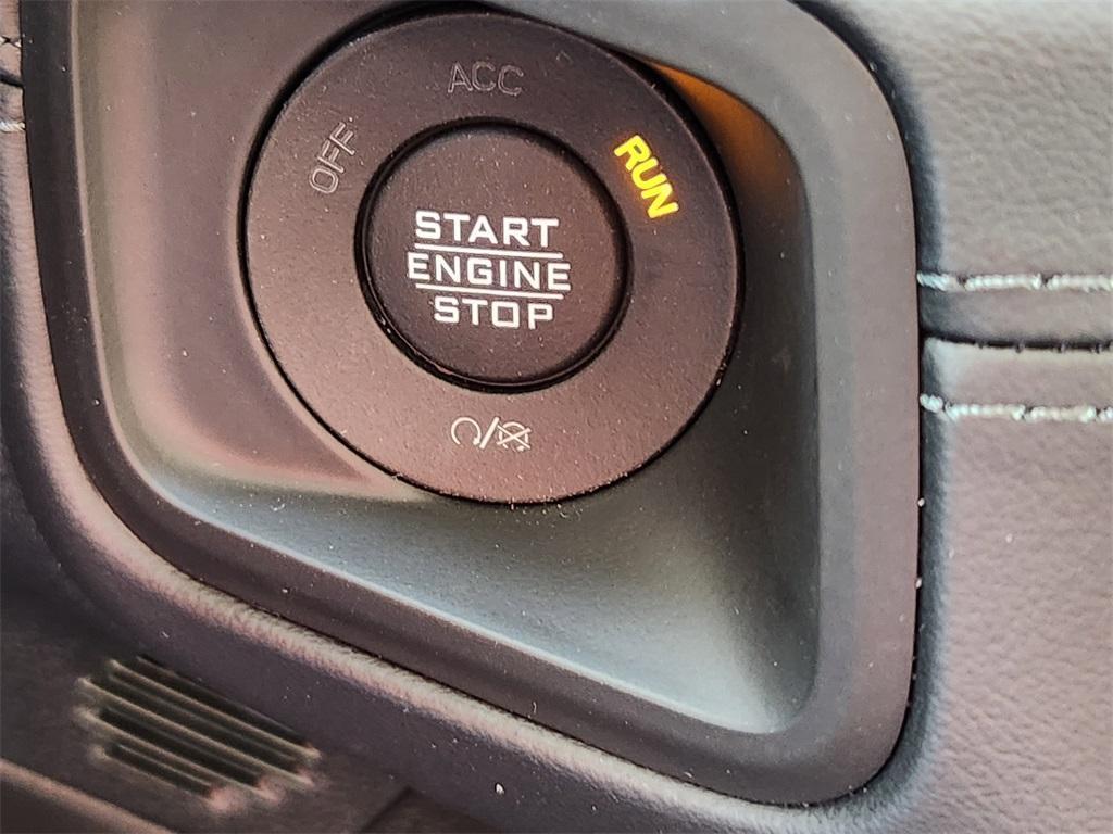 new 2026 Jeep Gladiator car, priced at $58,263