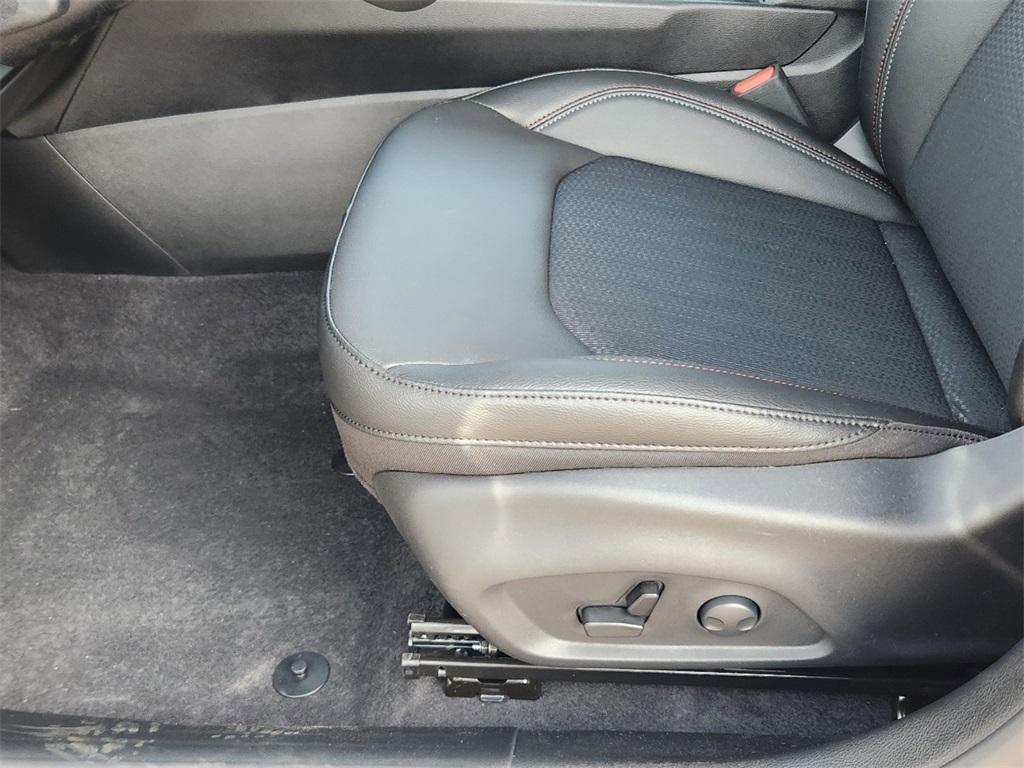 new 2025 Jeep Compass car, priced at $32,998