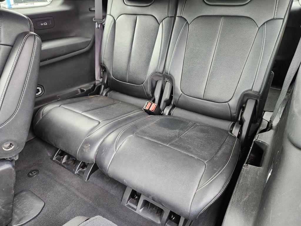 used 2024 Jeep Grand Cherokee L car, priced at $36,533