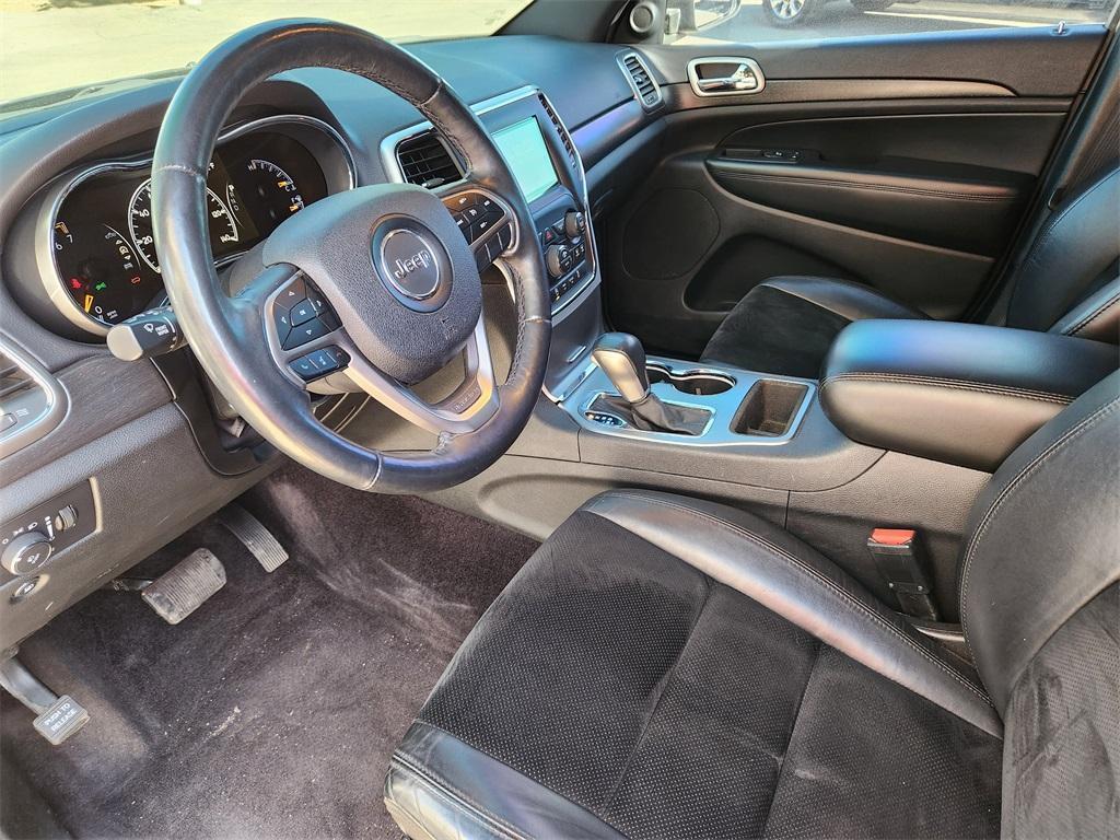 used 2018 Jeep Grand Cherokee car, priced at $17,160