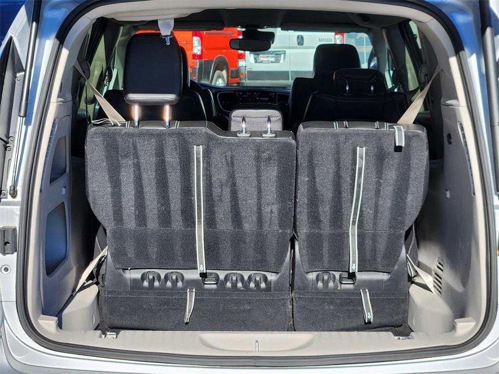 used 2024 Chrysler Pacifica car, priced at $29,582