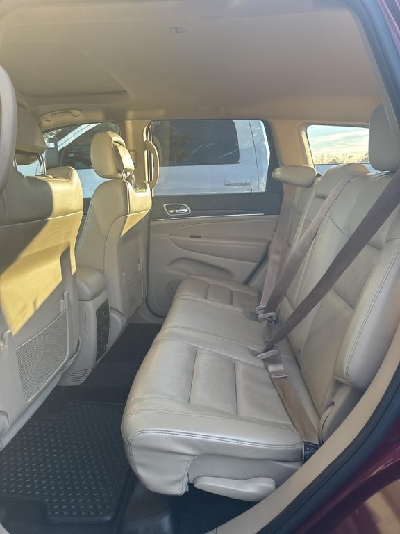 used 2018 Jeep Grand Cherokee car, priced at $18,282