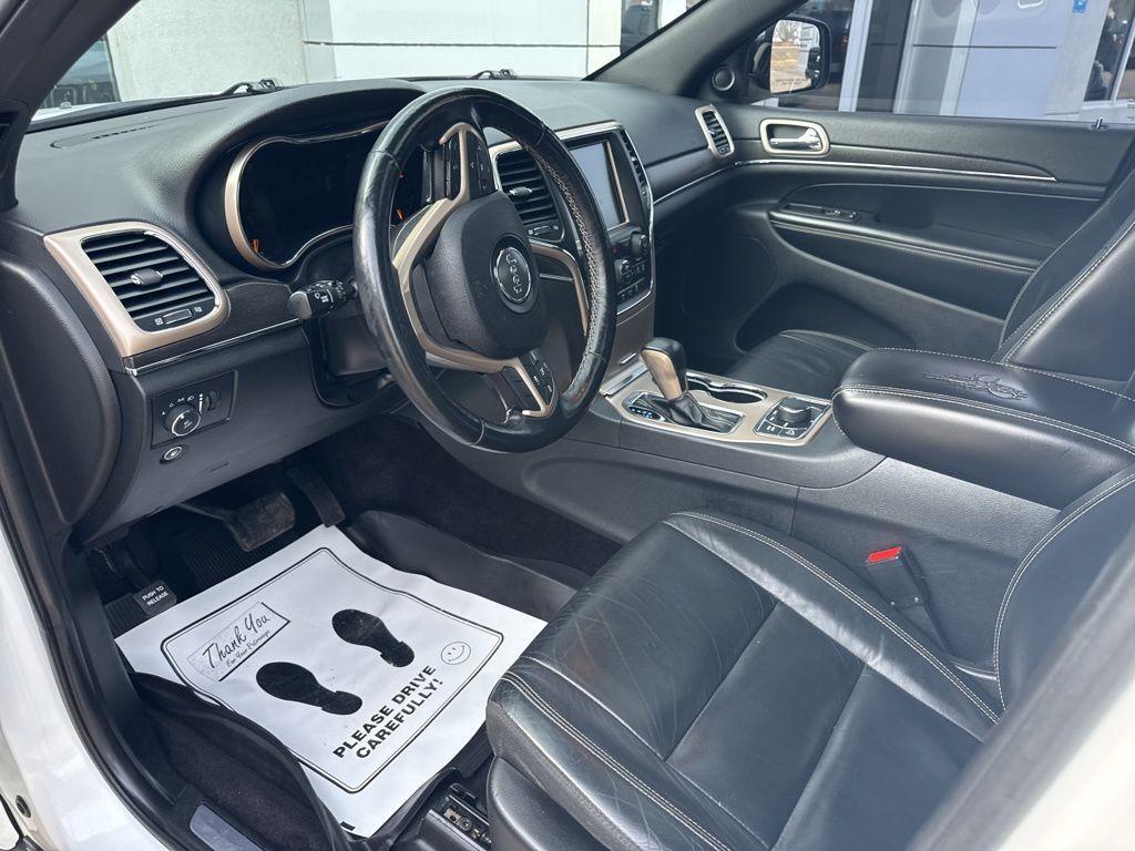 used 2017 Jeep Grand Cherokee car, priced at $14,501