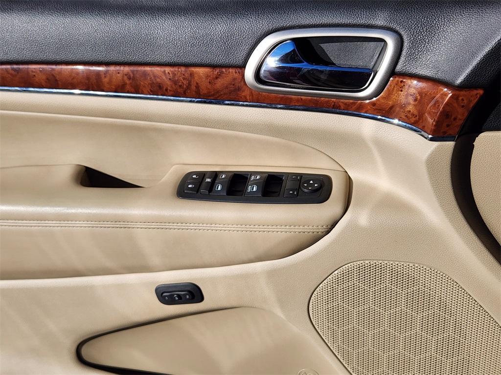 used 2013 Jeep Grand Cherokee car, priced at $7,747