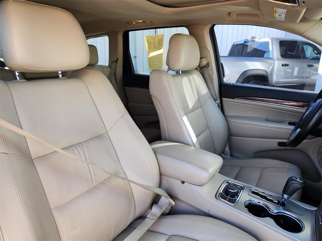used 2013 Jeep Grand Cherokee car, priced at $7,747