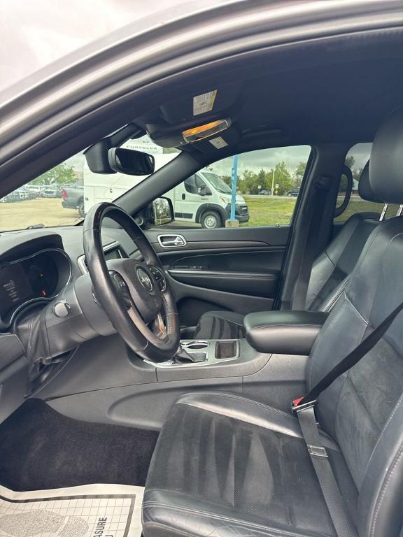 used 2018 Jeep Grand Cherokee car, priced at $15,753