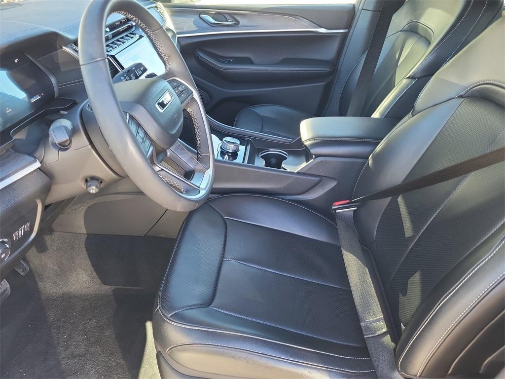 used 2024 Jeep Grand Cherokee L car, priced at $35,938