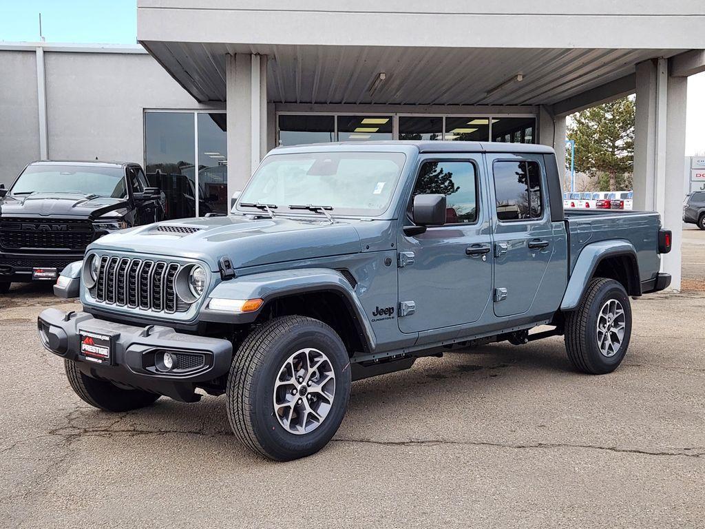 new 2026 Jeep Gladiator car, priced at $44,659