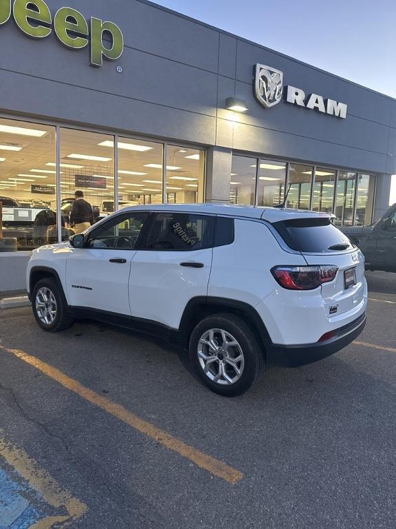 new 2025 Jeep Compass car, priced at $21,887