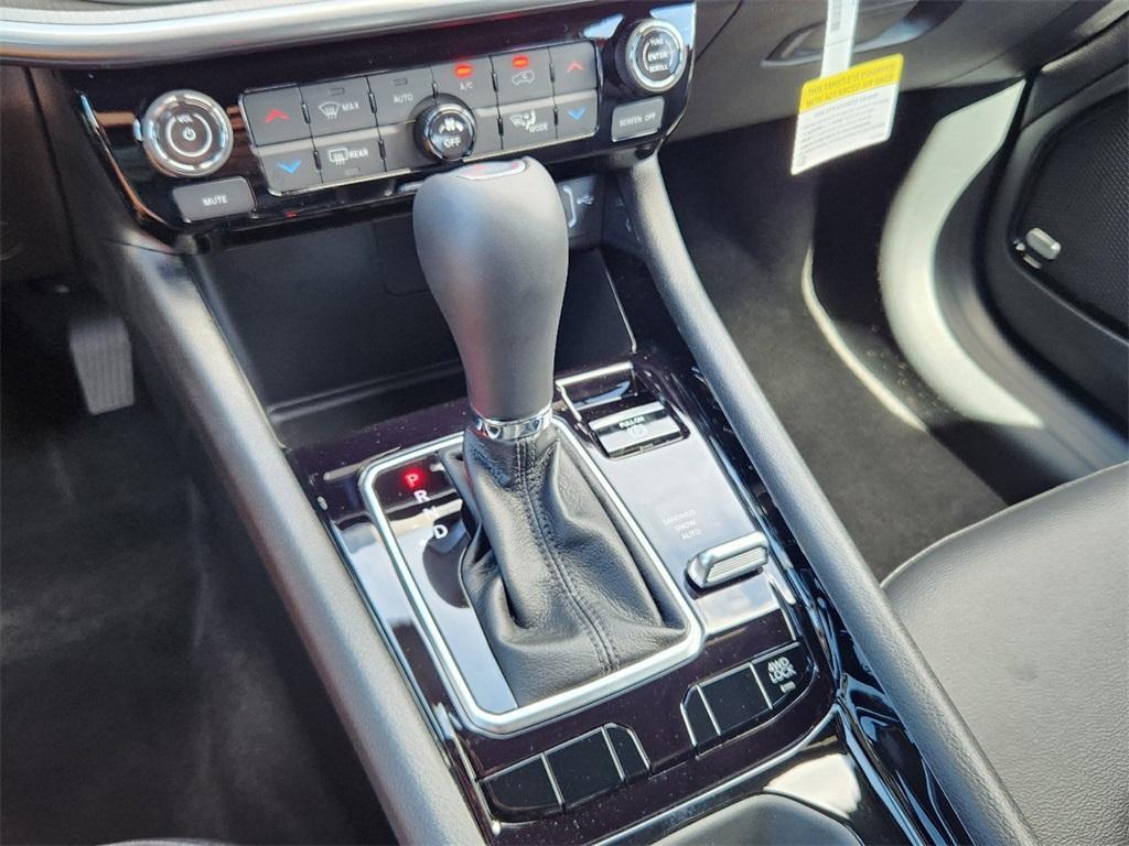 new 2025 Jeep Compass car, priced at $29,558