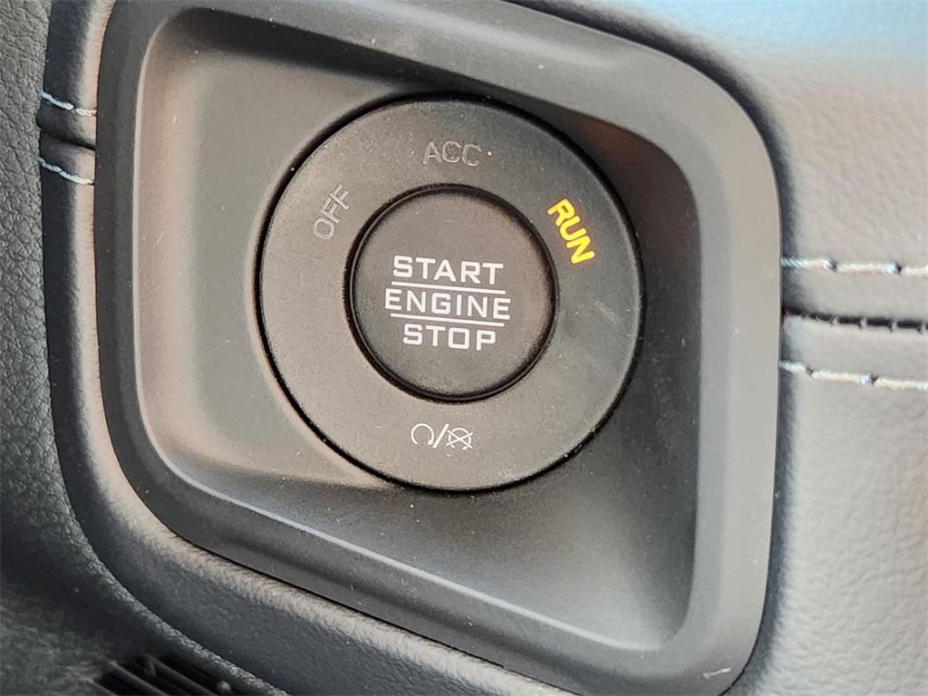 new 2025 Jeep Wrangler car, priced at $58,201