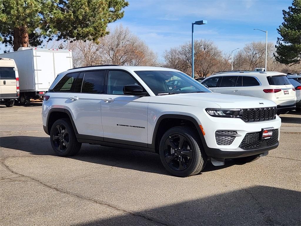 new 2025 Jeep Grand Cherokee L car, priced at $42,230