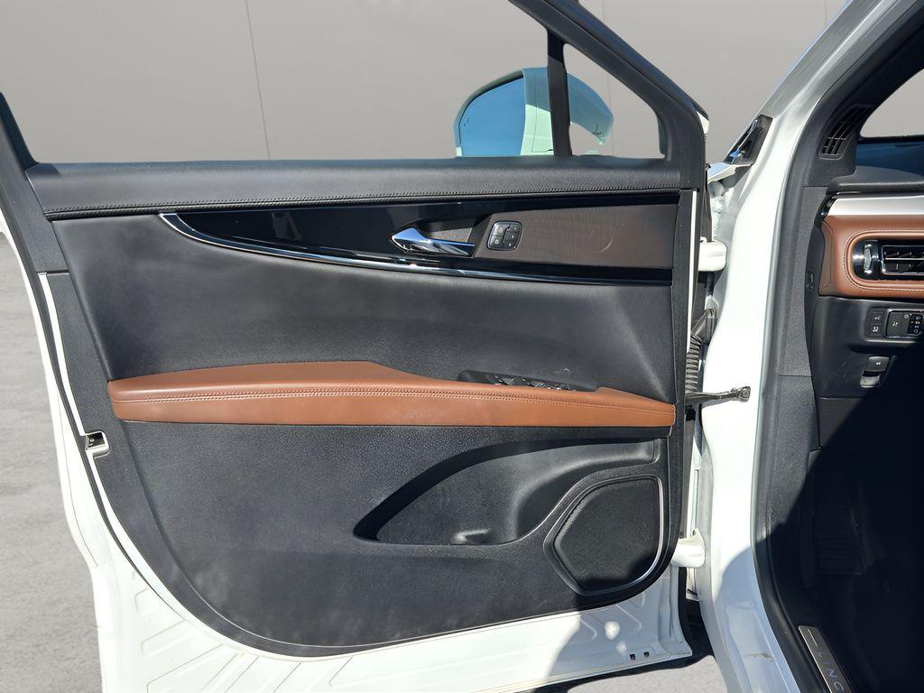 used 2022 Lincoln Nautilus car, priced at $20,950
