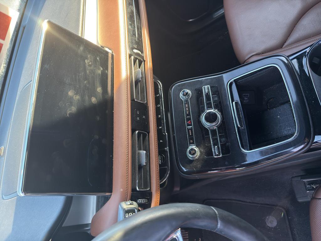 used 2022 Lincoln Nautilus car, priced at $26,975