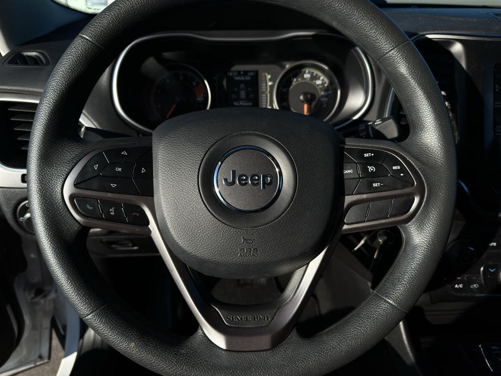 used 2021 Jeep Cherokee car, priced at $17,550