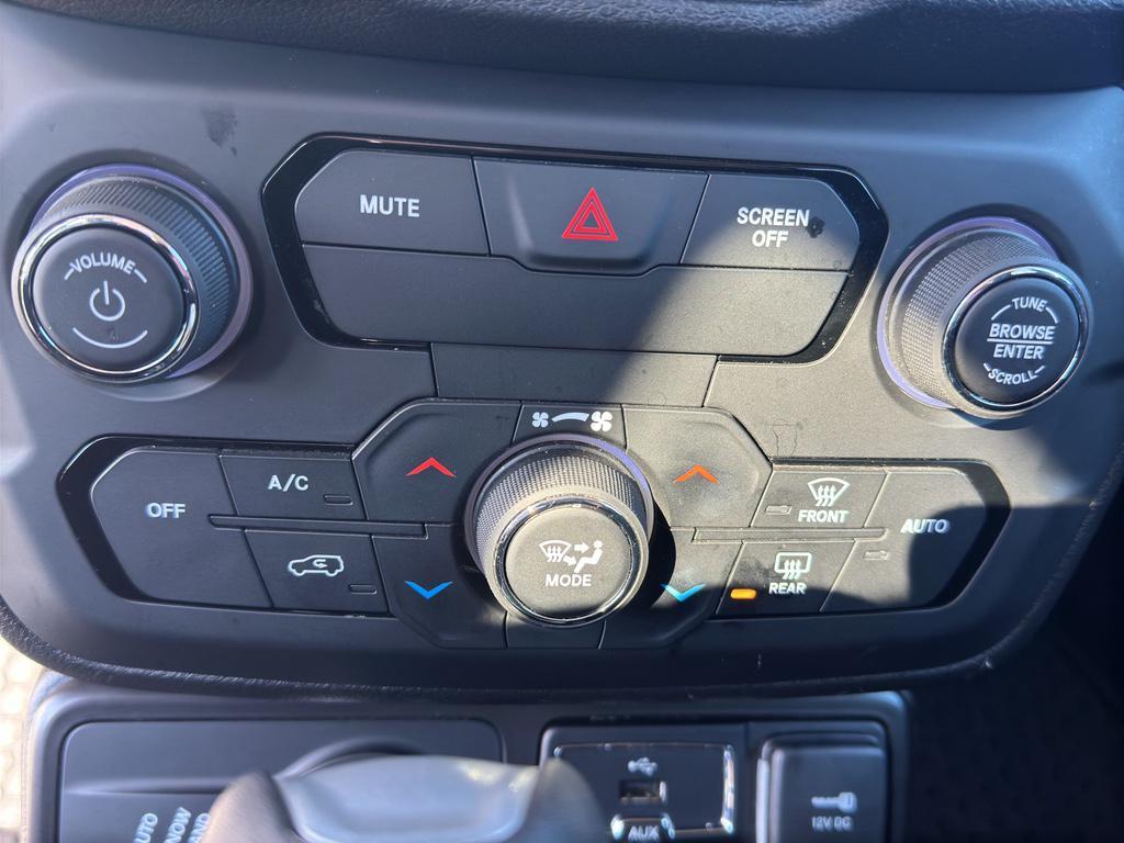 used 2019 Jeep Renegade car, priced at $15,925