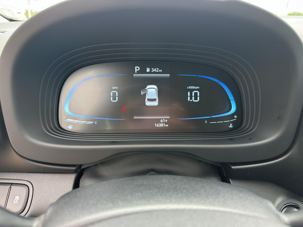 used 2025 Hyundai Venue car, priced at $20,790