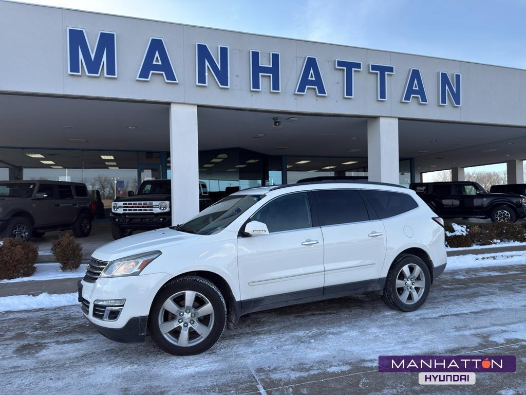 used 2015 Chevrolet Traverse car, priced at $9,999