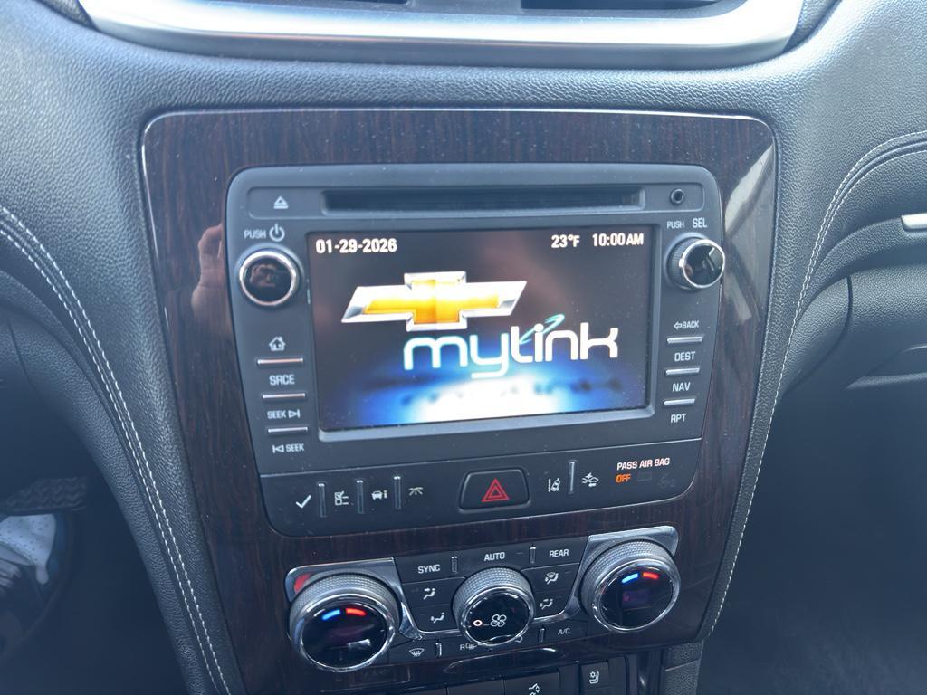 used 2015 Chevrolet Traverse car, priced at $9,999