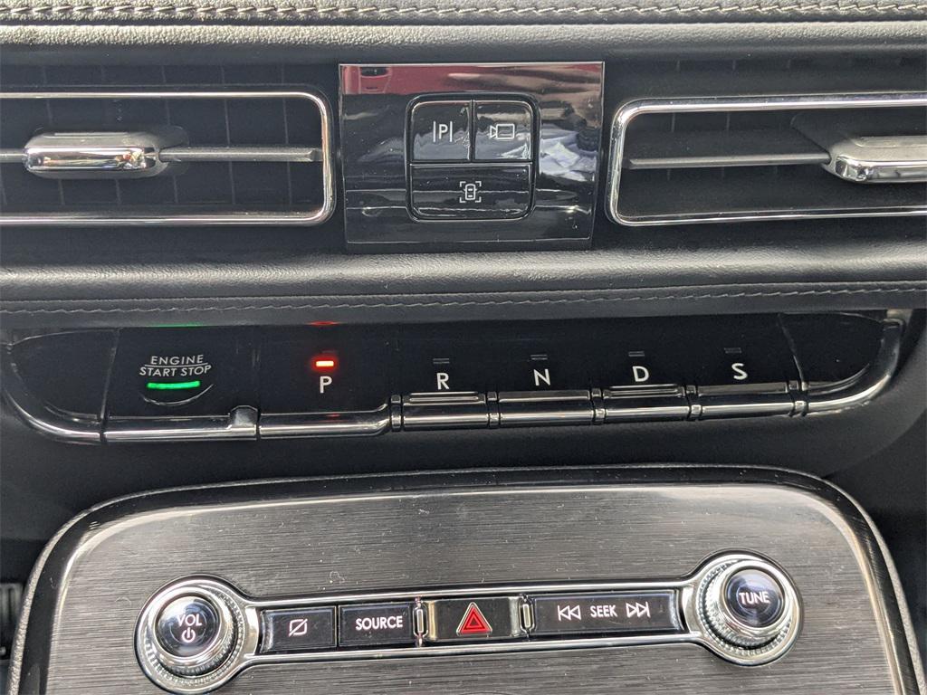 used 2023 Lincoln Nautilus car, priced at $38,500