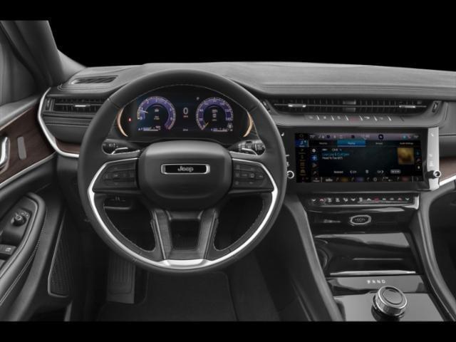 new 2027 Jeep Grand Cherokee car, priced at $44,975