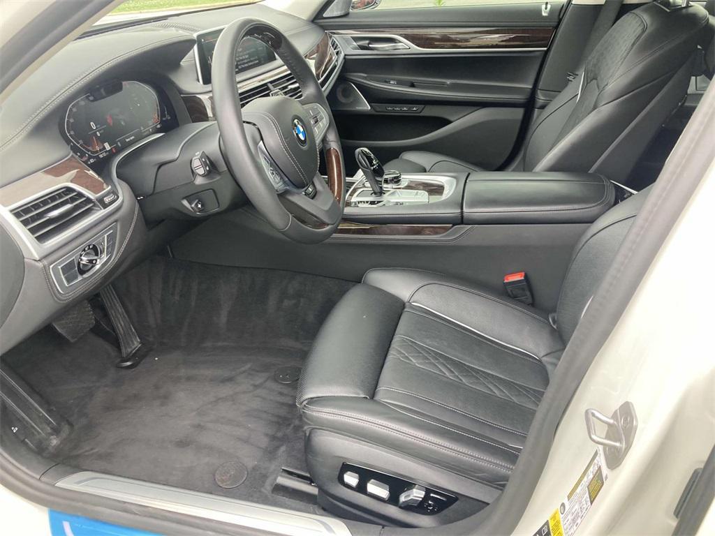 used 2022 BMW 750 car