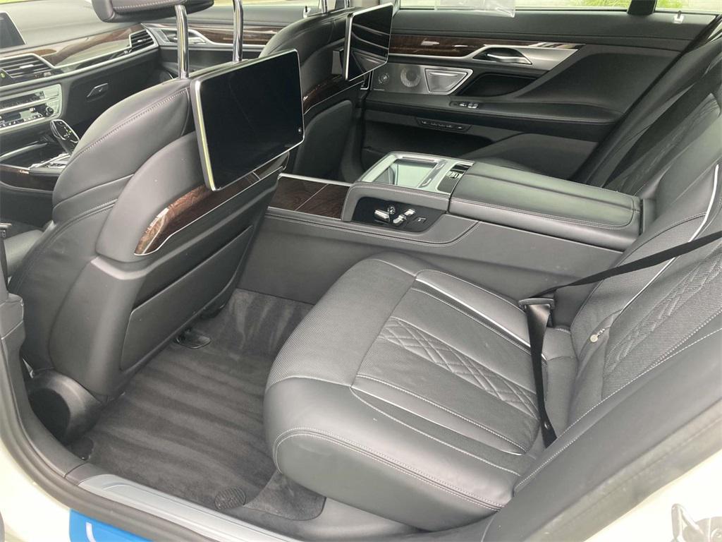 used 2022 BMW 750 car