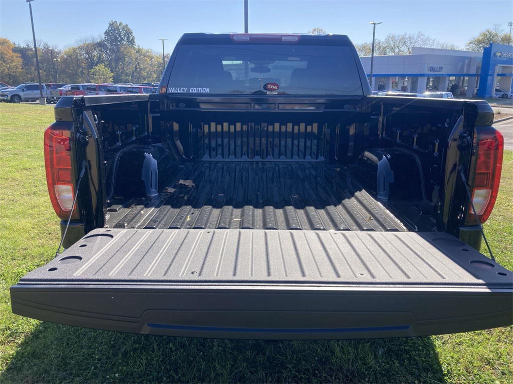 new 2026 GMC Sierra 1500 car, priced at $47,240