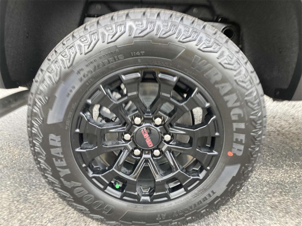 new 2026 GMC Canyon car, priced at $39,890