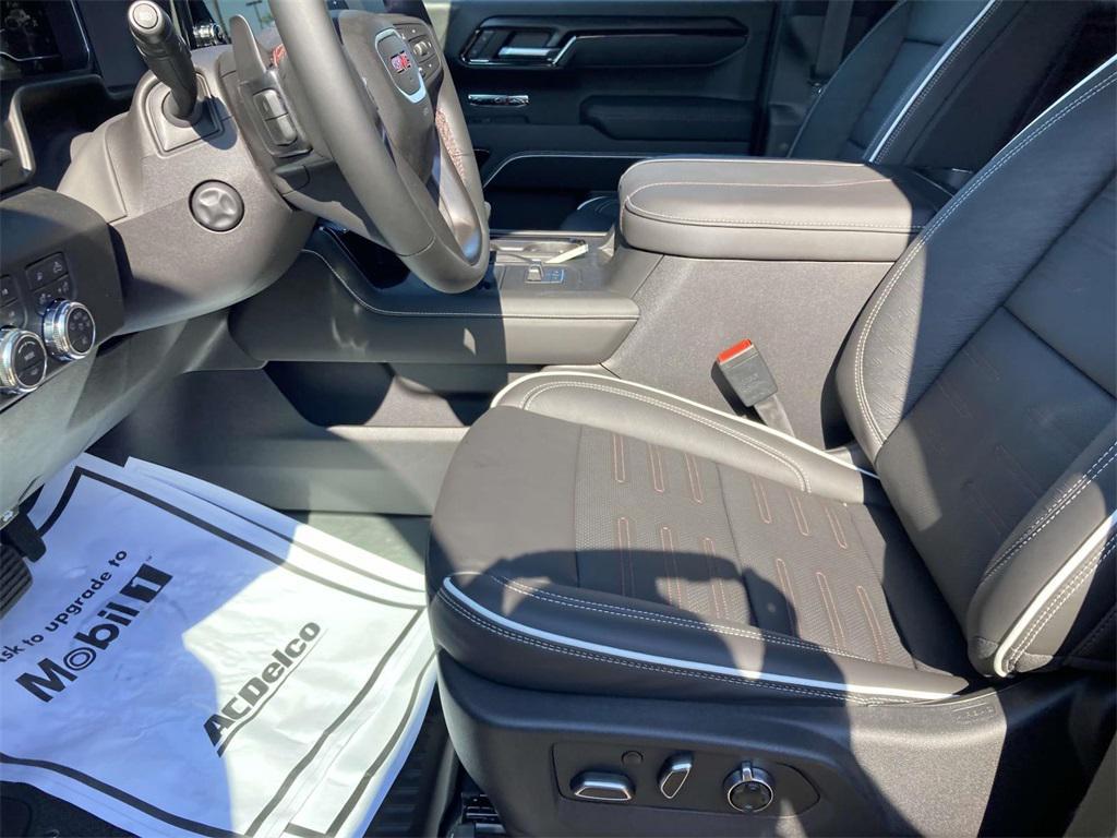 new 2025 GMC Sierra 1500 car, priced at $76,455