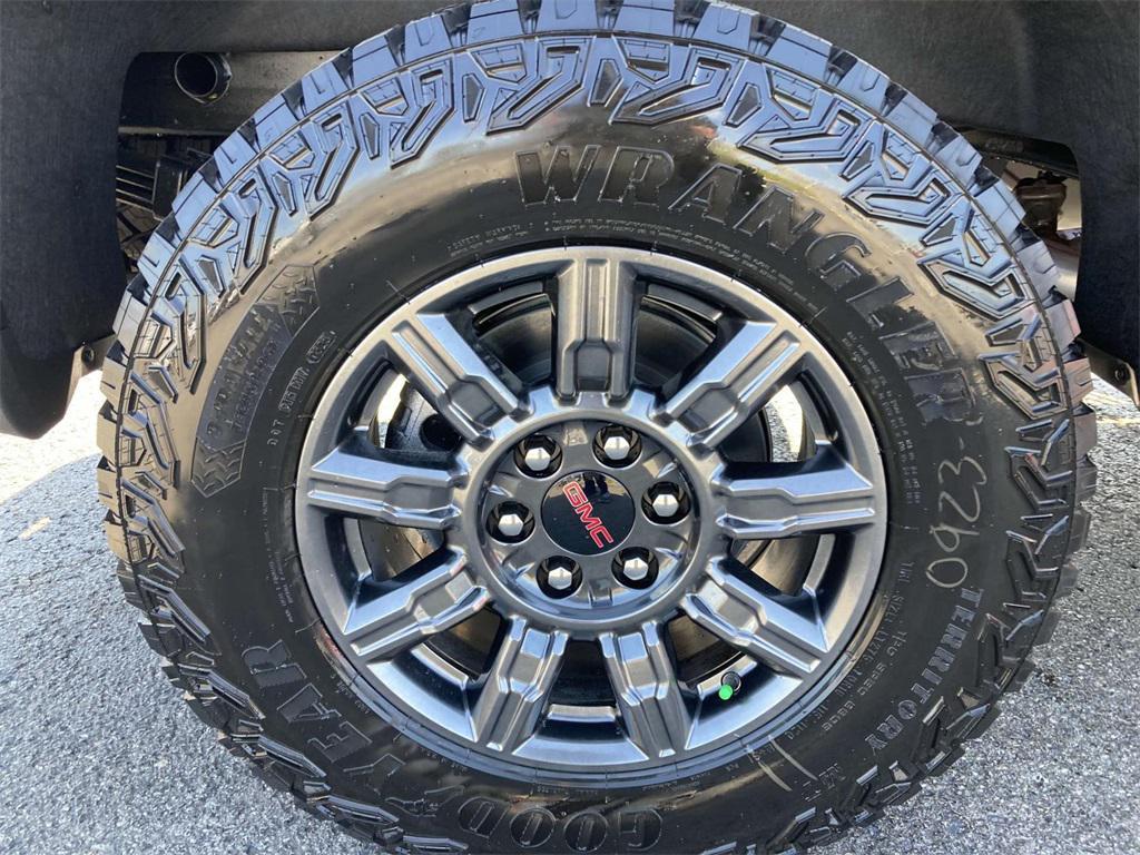 new 2025 GMC Sierra 1500 car, priced at $76,455