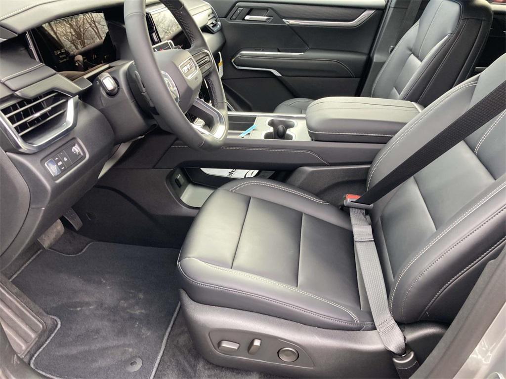 new 2026 GMC Acadia car, priced at $51,720