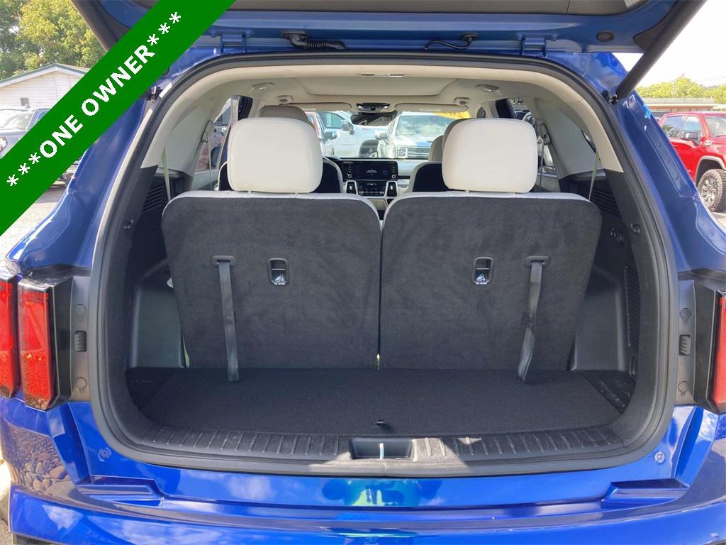 used 2022 Kia Sorento car, priced at $26,988