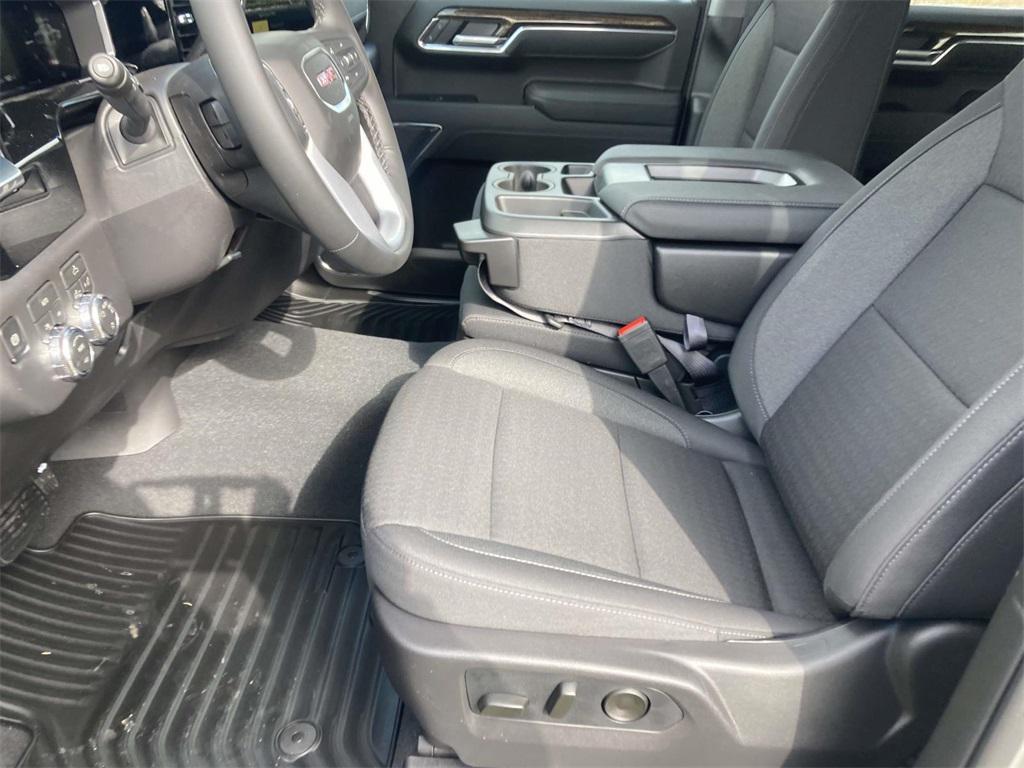 new 2026 GMC Sierra 1500 car, priced at $52,980