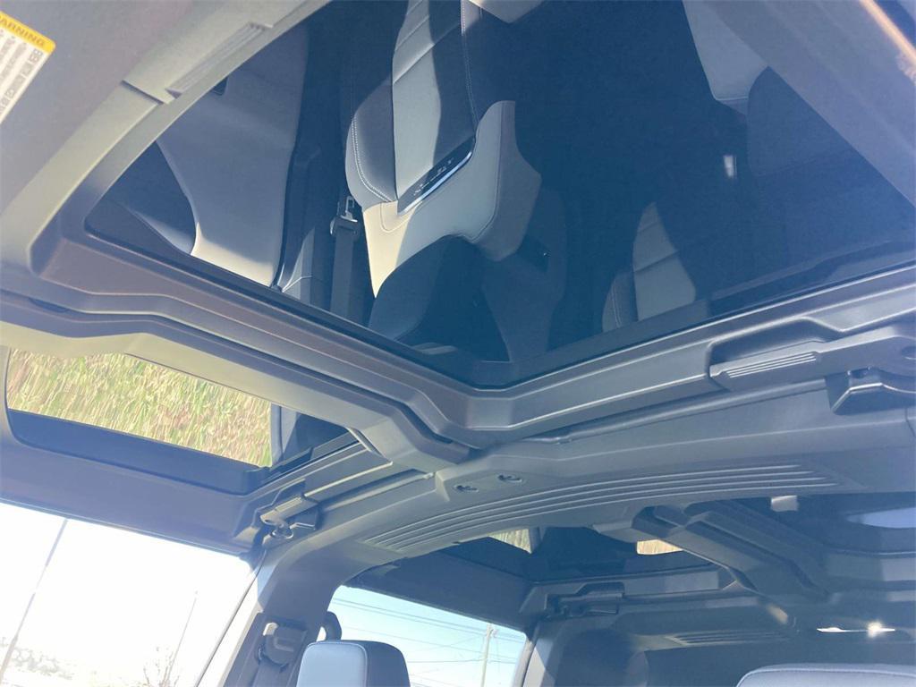 new 2026 GMC HUMMER EV SUV car, priced at $90,495