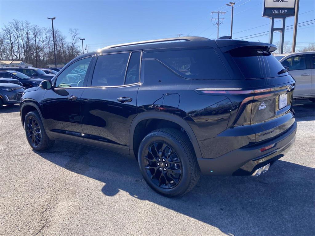 new 2026 Chevrolet Traverse car, priced at $46,080