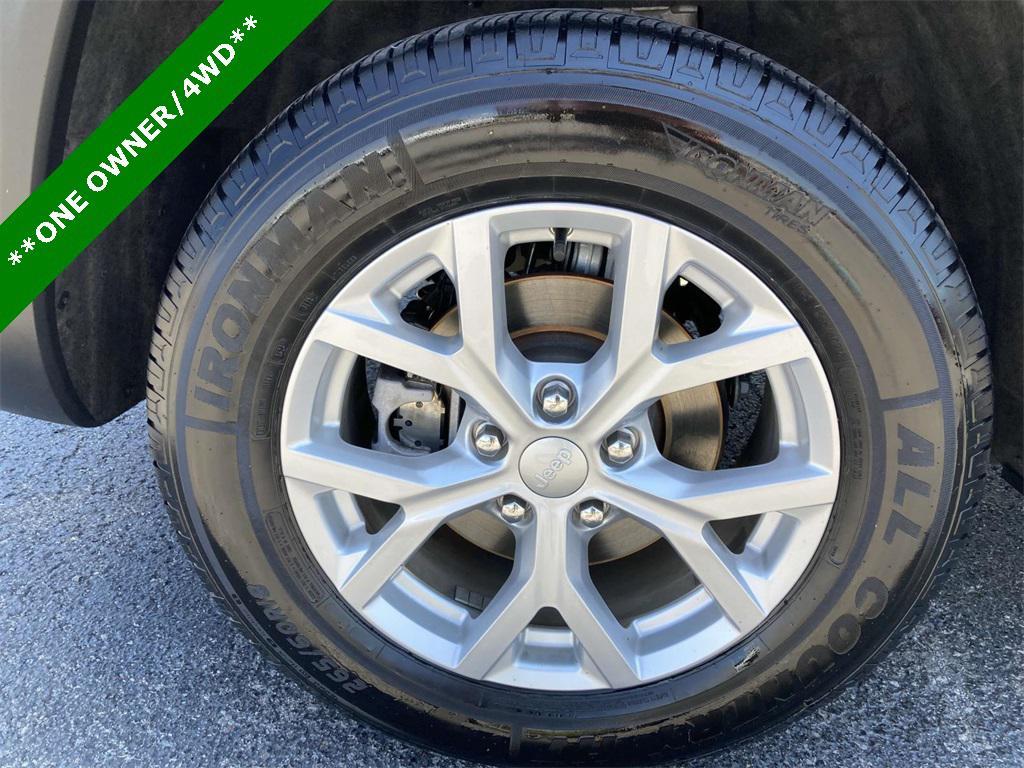 used 2023 Jeep Grand Cherokee car, priced at $27,977