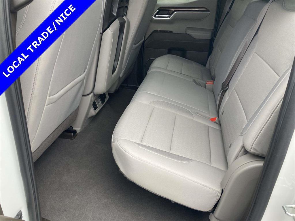 used 2022 Chevrolet Silverado 1500 car, priced at $26,211