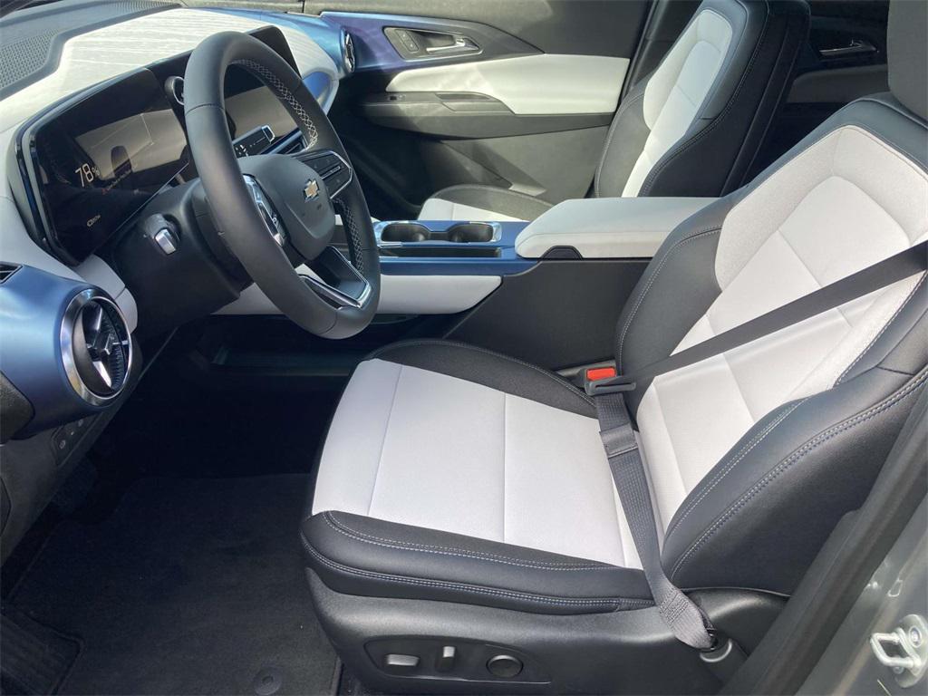 new 2026 Chevrolet Equinox EV car, priced at $43,335