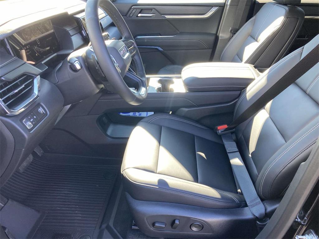 new 2026 GMC Acadia car, priced at $52,370