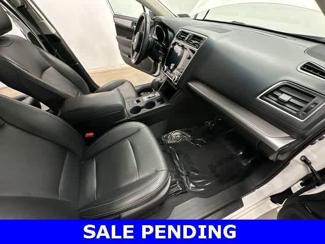 2018 Crystal White Pearl Subaru Legacy